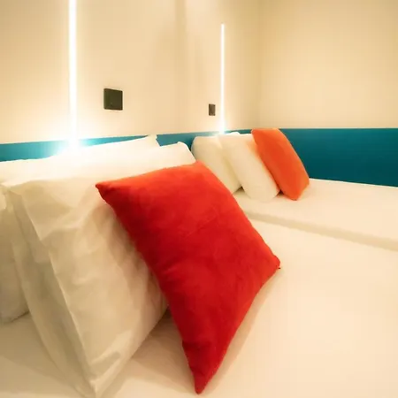 Roma Divine Cinema Et Jardin 님