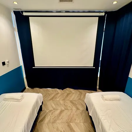 Apartment Roma Divine Cinema Et Jardin *