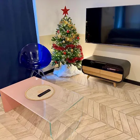 Roma Divine Cinema Et Jardin 아파트 님