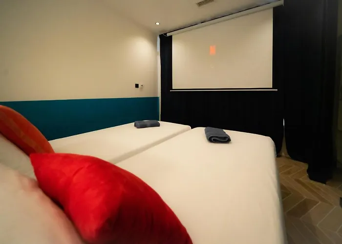 Διαμέρισμα Roma Divine Cinema Et Jardin Νιμ