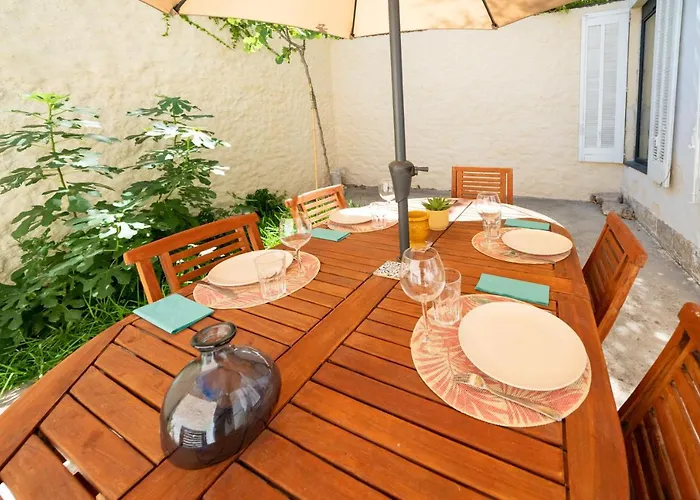 Roma Divine Cinema Et Jardin Διαμέρισμα