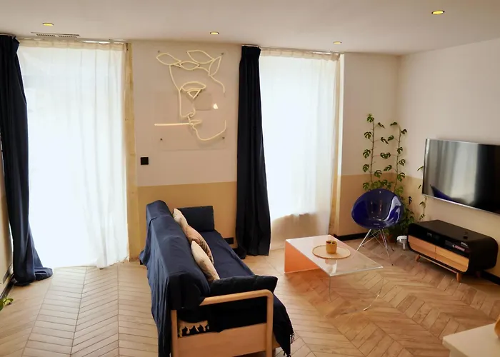 Διαμέρισμα Roma Divine Cinema Et Jardin Νιμ
